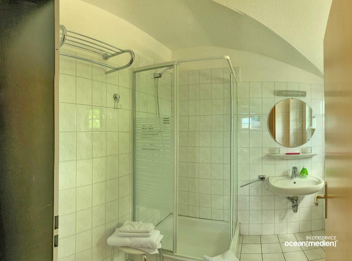 Hotel & Restaurant Am Bodden Putbus Luaran gambar